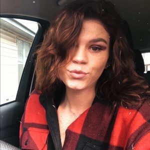 Meet your Posher, Katelynn